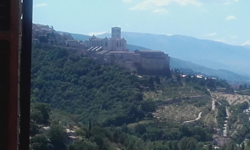 B&B Colle San Francesco Assisi Buitenkant foto